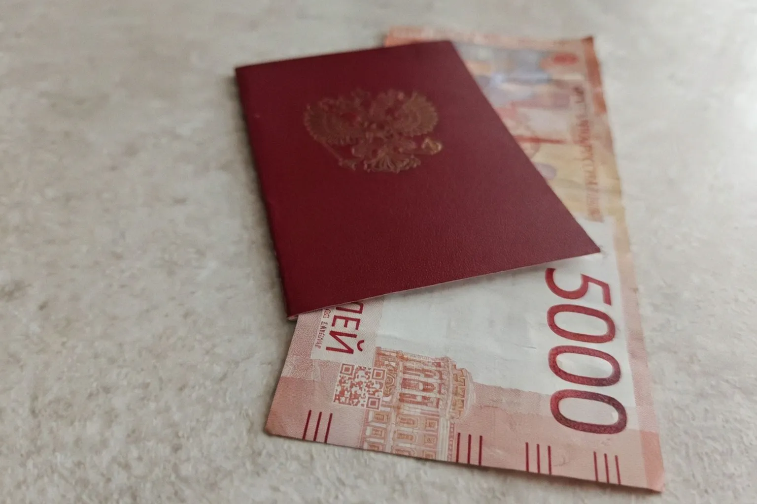 СФР разъяснил правила индексации страховых пенсий работающим гражданам